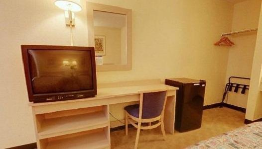 Americas Best Value Inn And Suites Карбондейл Екстериор снимка