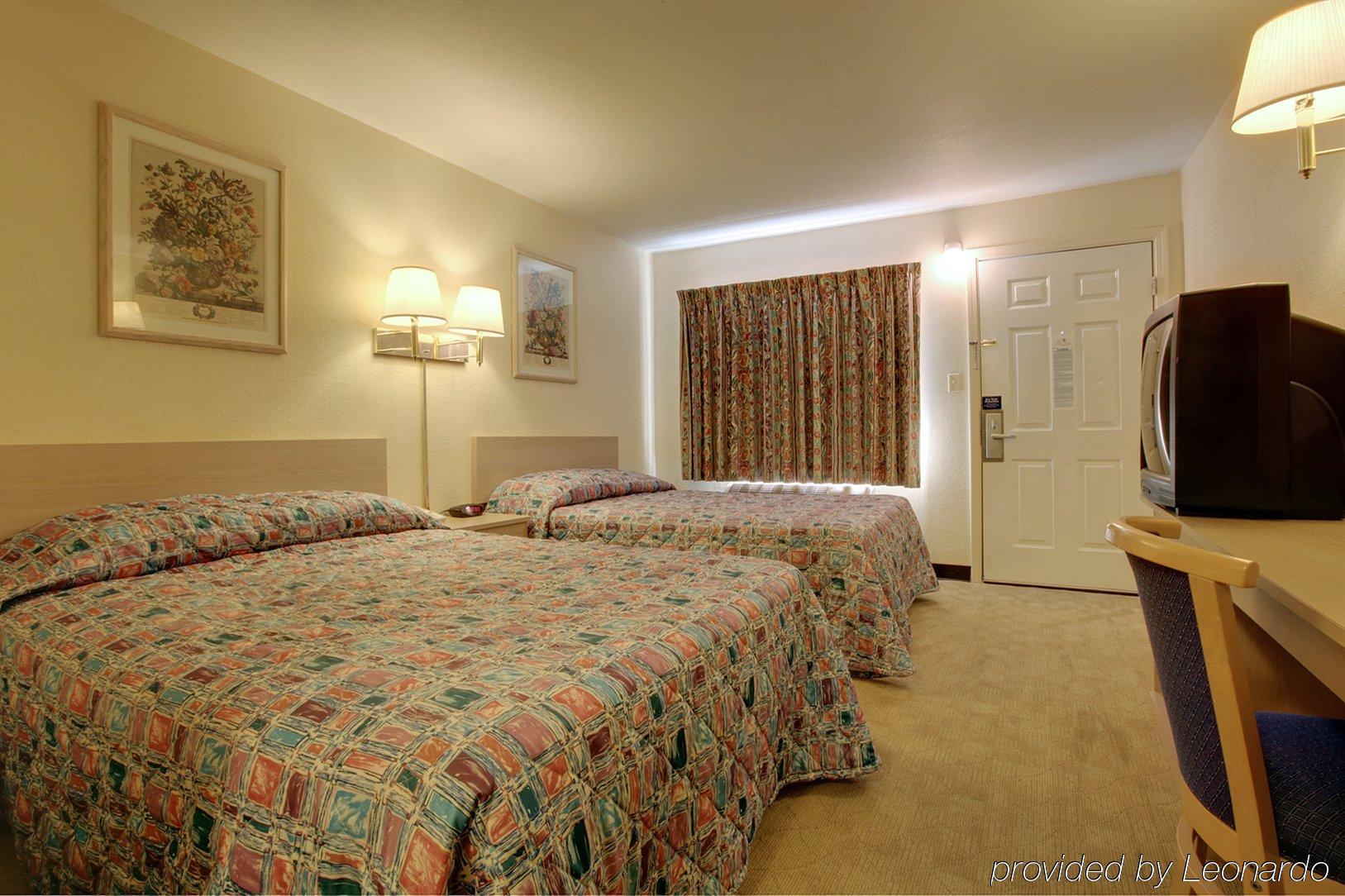 Americas Best Value Inn And Suites Карбондейл Стая снимка